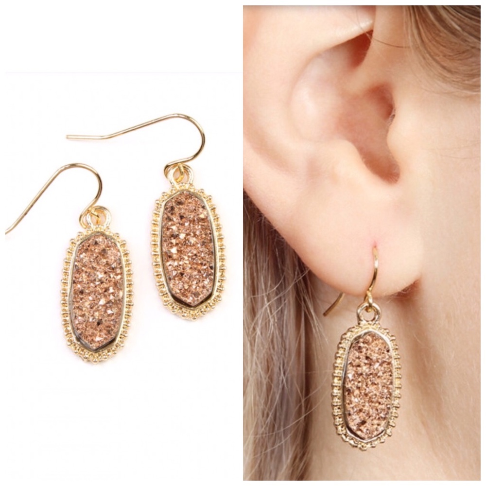 Gold druzy quartz earrings NWT